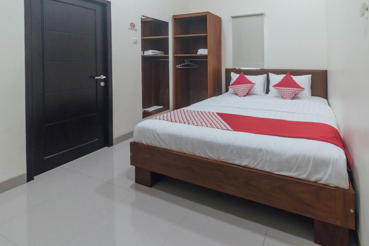Clean & Comfort Homestay Ambon Dış mekan fotoğraf