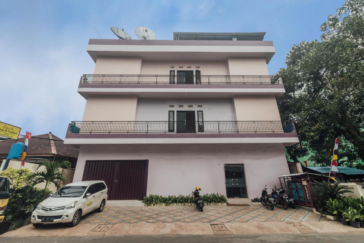 Clean & Comfort Homestay Ambon Dış mekan fotoğraf