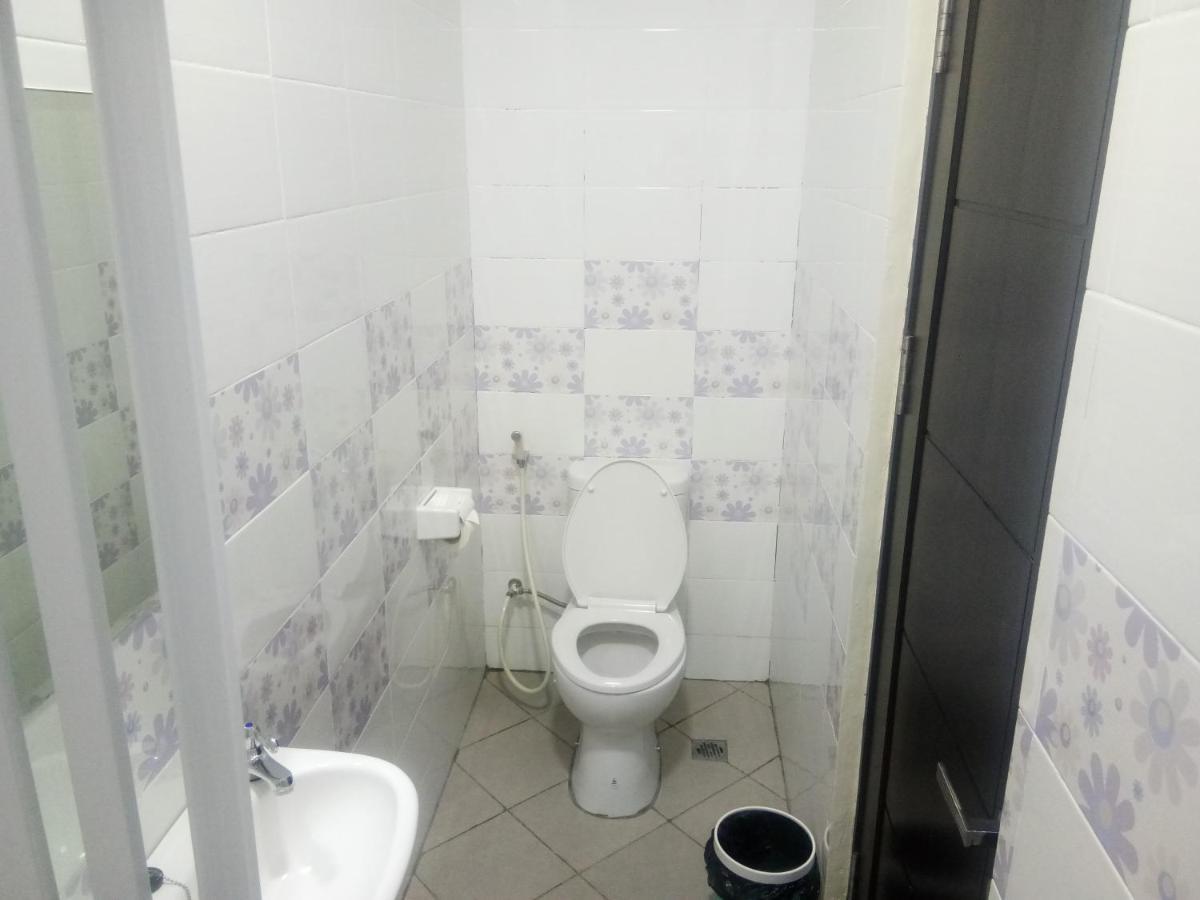 Clean & Comfort Homestay Ambon Dış mekan fotoğraf